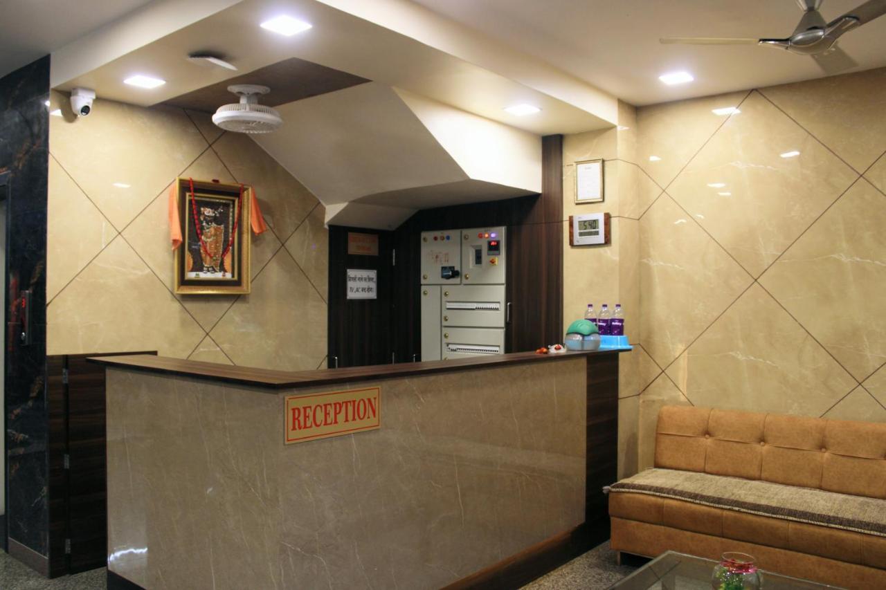 Maruti Group Of Hotels - Shri Naman Nāthdwāra Exterior foto