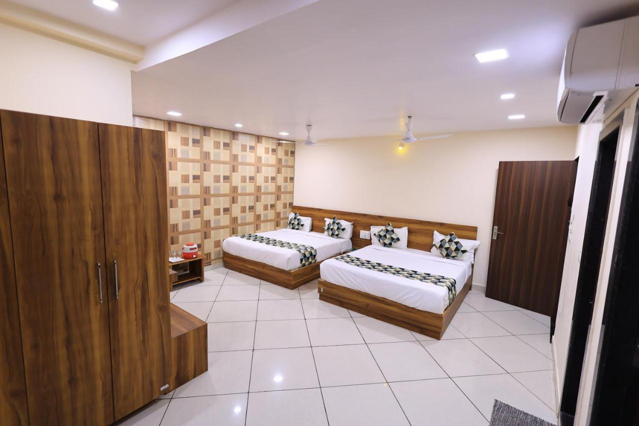 Maruti Group Of Hotels - Shri Naman Nāthdwāra Exterior foto