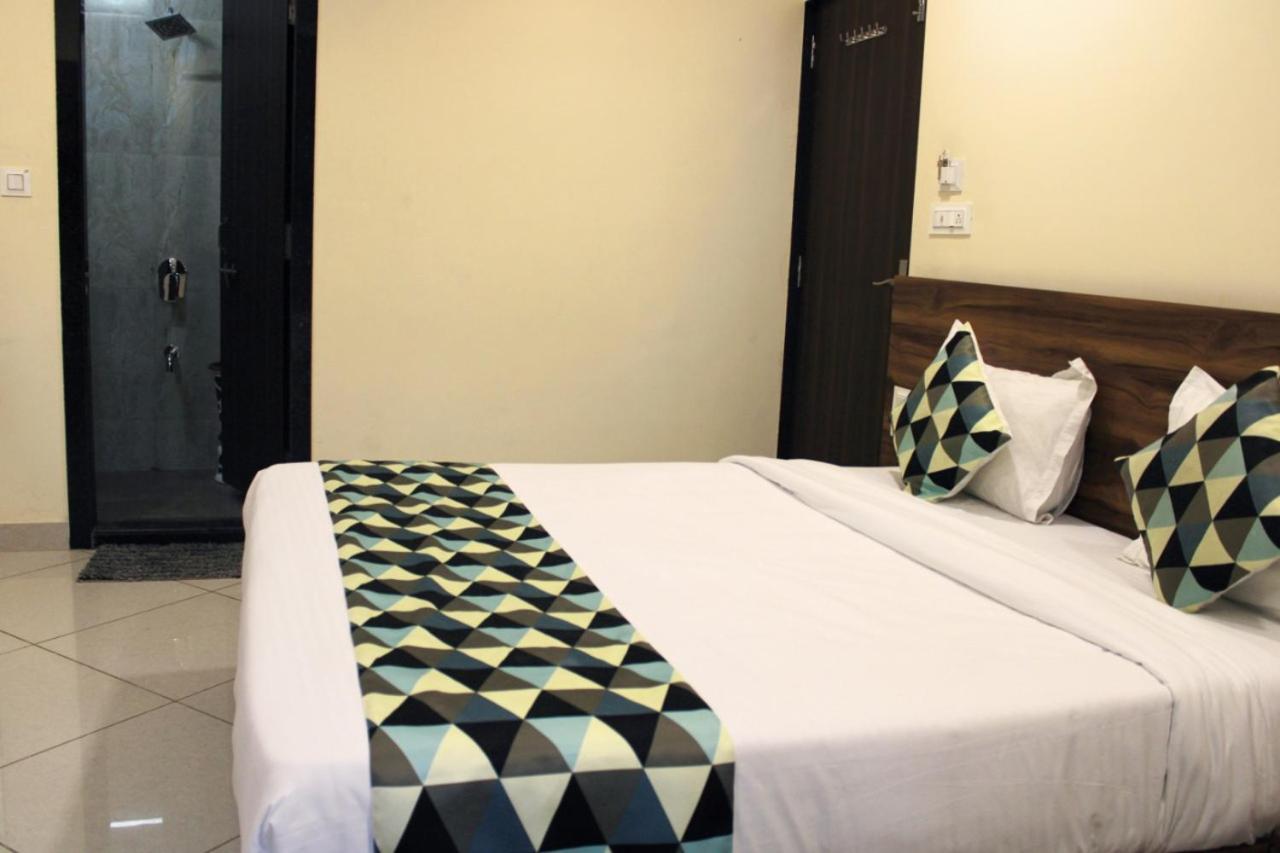 Maruti Group Of Hotels - Shri Naman Nāthdwāra Exterior foto